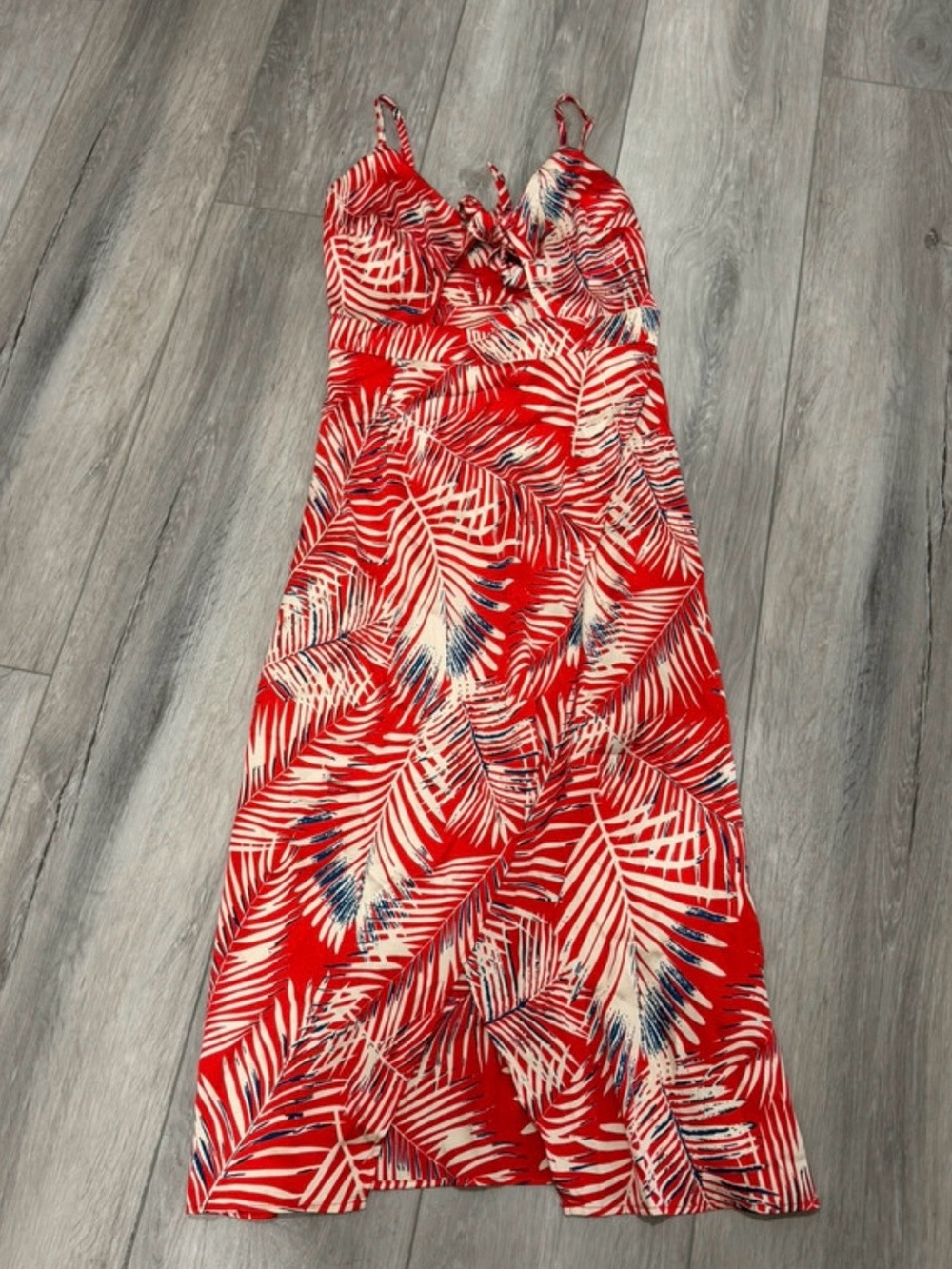 Cupshe Red and Cream Tropical Leaf Maxi Dress